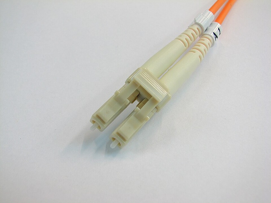 LC fiber optic connector